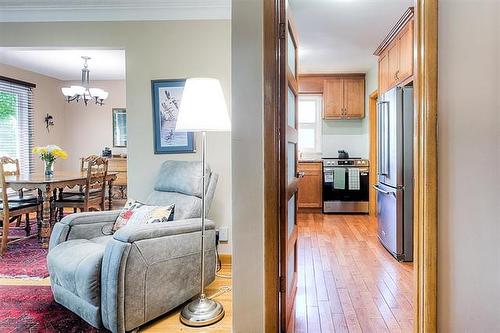 699 Elm St, Winnipeg, MB 