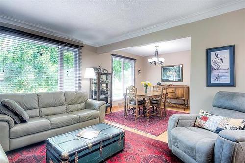 699 Elm St, Winnipeg, MB 