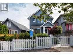 730 E 11TH AVENUE  Vancouver, BC V5T 2E5