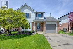 14 ROSE GARDEN Street  Kitchener, ON N2B 3T1