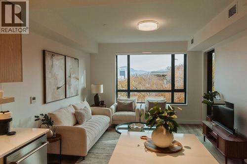 3051 Abbott Street Unit# 406  Kelowna, BC V1Y 0P1