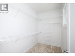 Similar too - Walk-in Closet - 