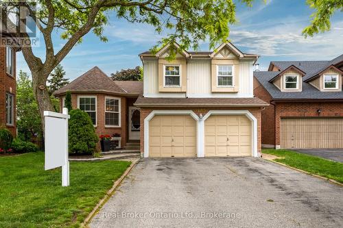 2015 BLAIRWOOD COURT  Pickering (Liverpool), ON L1X 2S3