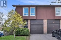 7030 COPENHAGEN Road Unit# 34  Mississauga, ON L5N 2P3