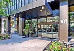 2909 - 101 CHARLES STREET E Toronto, ON M4Y 0A9