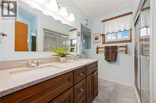 563 Riverside Drive, St Clair, ON 