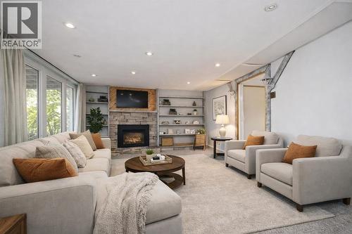 563 Riverside Drive, St Clair, ON 