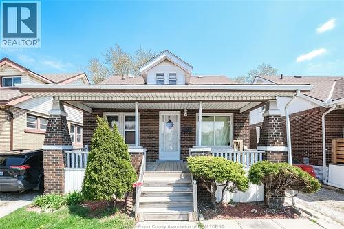 2288 HOWARD AVENUE  Windsor, ON N8X 3V1