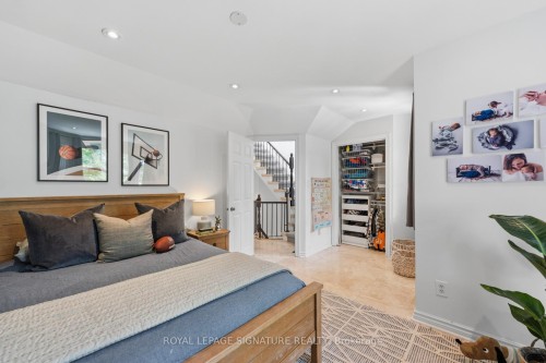24 Hazel Avenue, Toronto, ON 