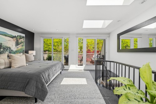 24 Hazel Avenue, Toronto, ON 