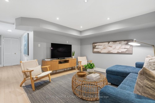 24 Hazel Avenue, Toronto, ON 