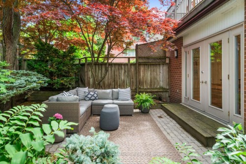 24 Hazel Avenue, Toronto, ON 