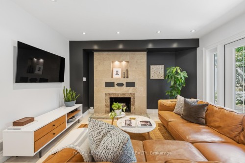 24 Hazel Avenue, Toronto, ON 