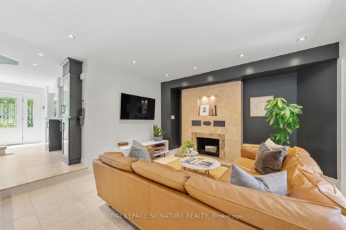 24 Hazel Avenue, Toronto, ON 