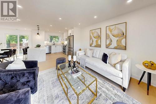 2151 Falmouth Terrace, Burlington, ON 