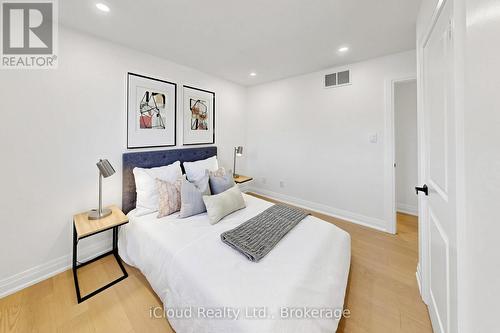 2151 Falmouth Terrace, Burlington, ON 