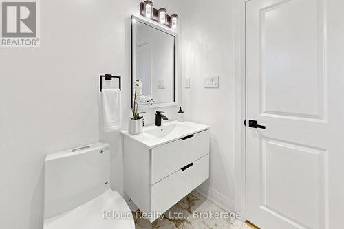 2151 Falmouth Terrace, Burlington, ON 