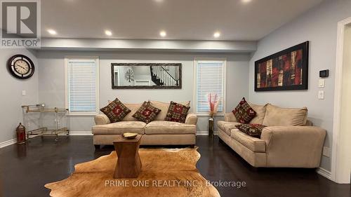 7124 Village Walk, Mississauga, ON 