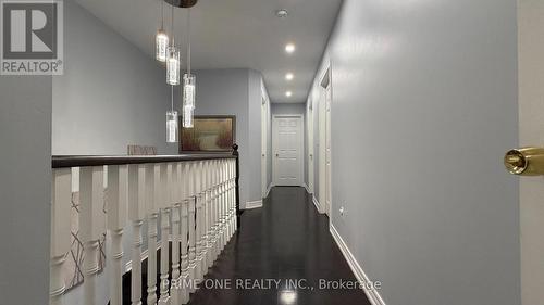 7124 Village Walk, Mississauga, ON 