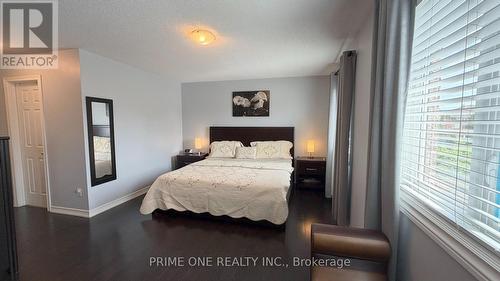 7124 Village Walk, Mississauga, ON 