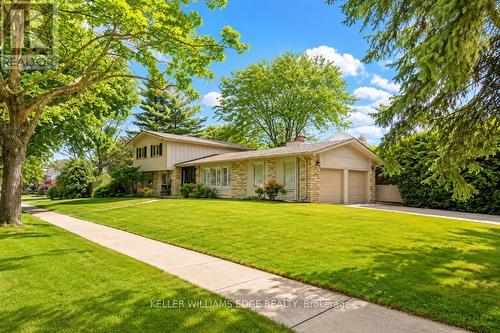 280 Penn Drive, Burlington, ON - Outdoor