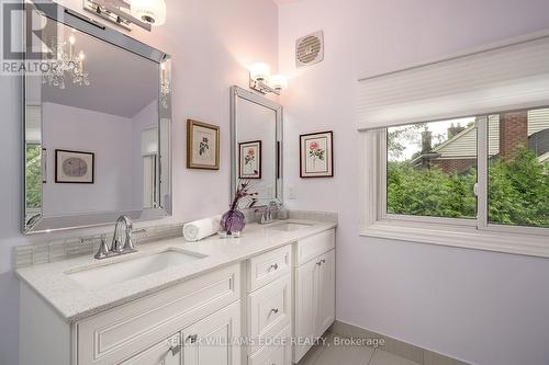 280 Penn Drive, Burlington, ON - Indoor Photo Showing Bathroom