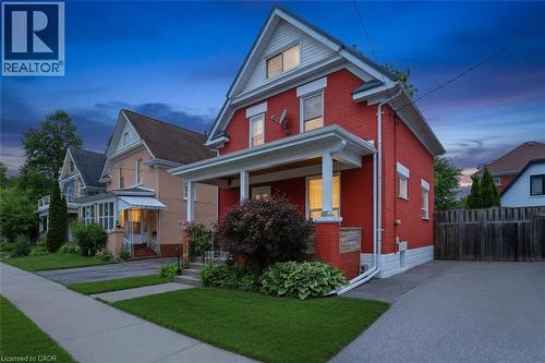 140 PETER Street  Kitchener, ON N2G 3K5