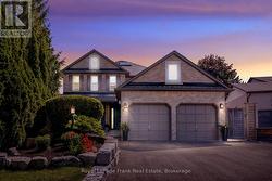 777 SHETLAND COURT Oshawa (Mclaughlin), ON L1J 7R3