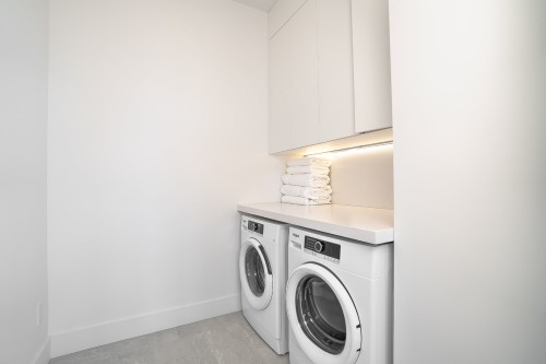 Salle de lavage - 3706-1400 Boul. René-Lévesque O., Montréal (Ville-Marie), QC - Indoor Photo Showing Laundry Room