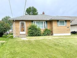 634 Riverview Drive Fort Frances, ON P9A 2W2