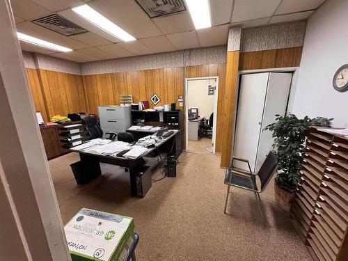 1111 Victoria Ave E, Thunder Bay, ON 