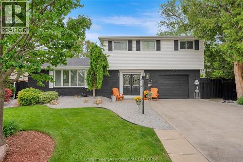 5 Phyllis Avenue, Chatham, ON 