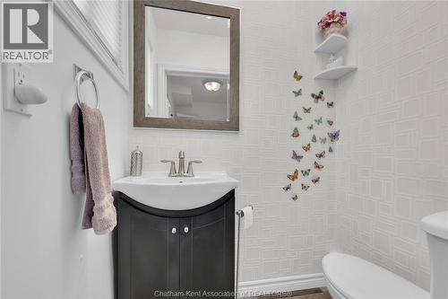 5 Phyllis Avenue, Chatham, ON 