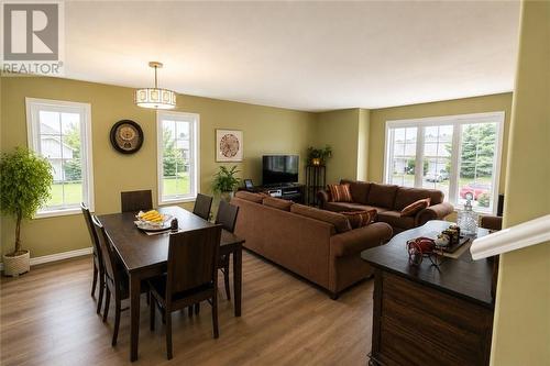 214 Ravina Ave, Garson, ON 