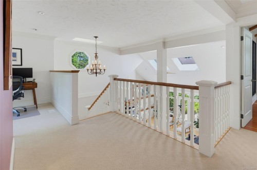 1062 River Rd, Highlands, BC 