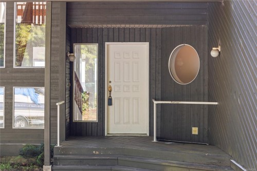 10056 Victoria Rd, Chemainus, BC 