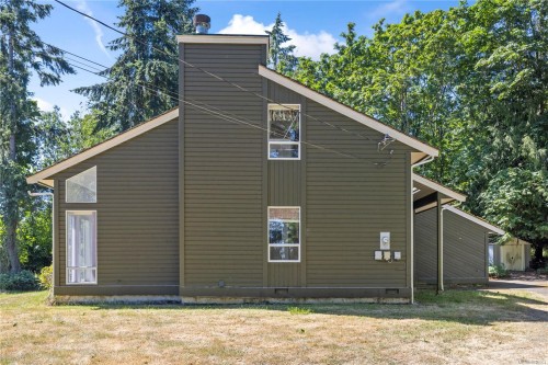 10056 Victoria Rd, Chemainus, BC 