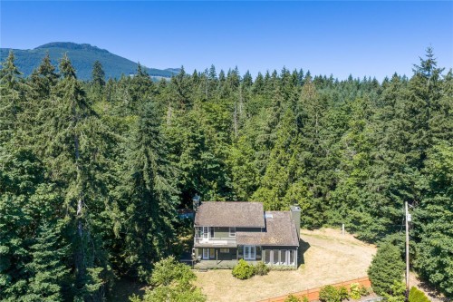 10056 Victoria Rd, Chemainus, BC 