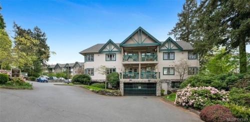 #112-290 Island Hwy  View Royal, BC V9B 1G5
