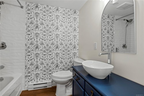 446 Davis Rd, Ladysmith, BC 