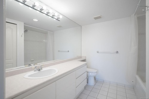 #203-158 Promenade Dr, Nanaimo, BC 