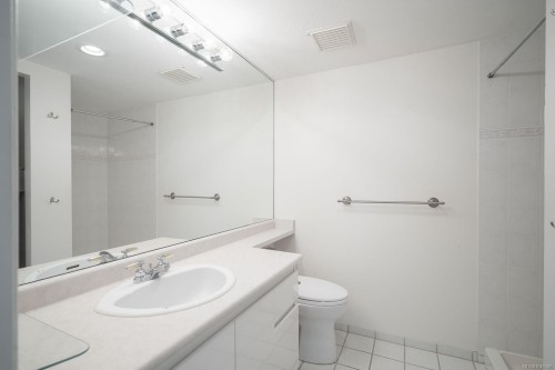 #203-158 Promenade Dr, Nanaimo, BC 