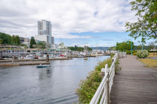 #203-158 Promenade Dr, Nanaimo, BC 