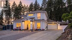 2330 Shannon Woods Drive West Kelowna, BC V4T 2P1