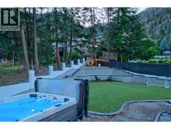 2330 Shannon Woods Drive West Kelowna, BC V4T 2P1