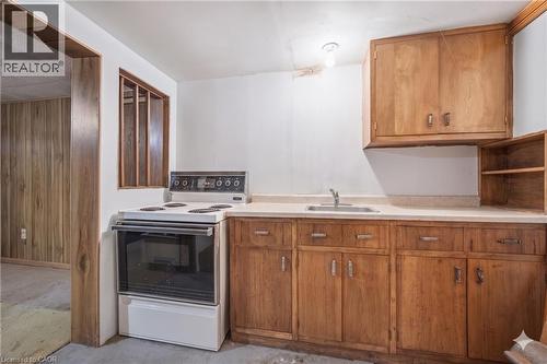 Image decluttered with AI - 1200 Ottawa Street S, Kitchener, ON 