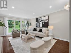 115 SCENIC MILL WAY  Toronto, ON M2L 1T1