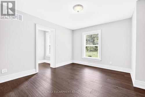 1670 Medad Springs Court, Burlington, ON 