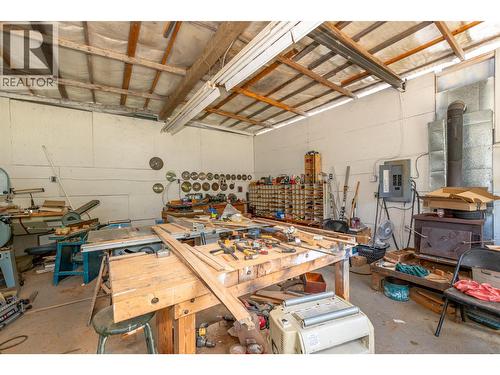 1940 Trans Can Highway, Sicamous, BC - Indoor