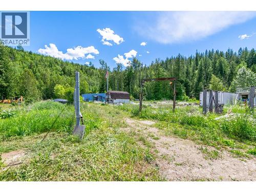 1940 Trans Can Highway, Sicamous, BC - Outdoor